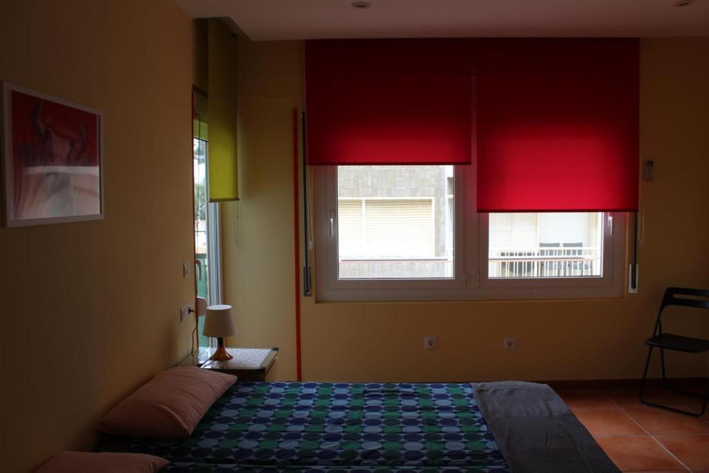Apartaments Oller Centro Roses Esterno foto