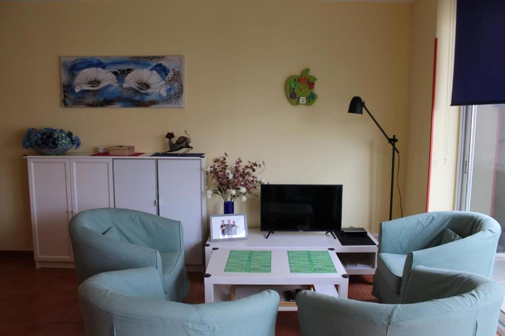 Apartaments Oller Centro Roses Esterno foto