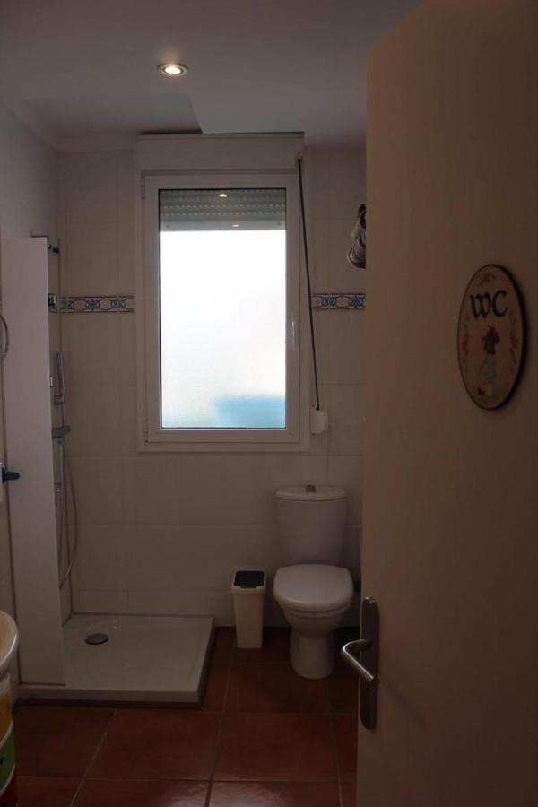 Apartaments Oller Centro Roses Esterno foto